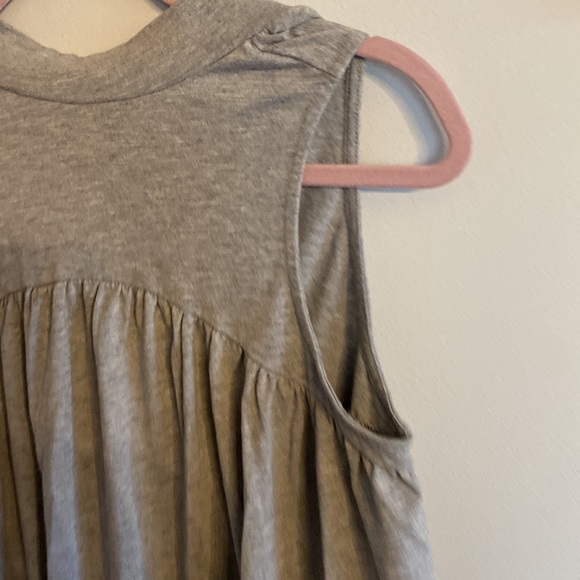 🟢10/$10 - grey dress - Picture 2 of 4